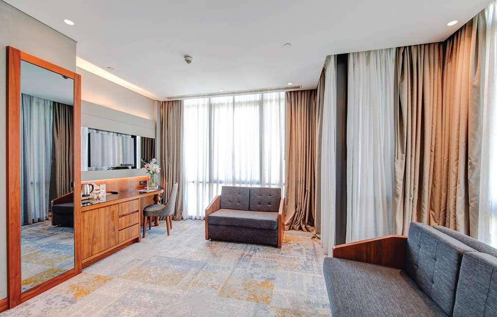 Doubletree By Hilton Istanbul - Piyalepasa Hotel Buitenkant foto