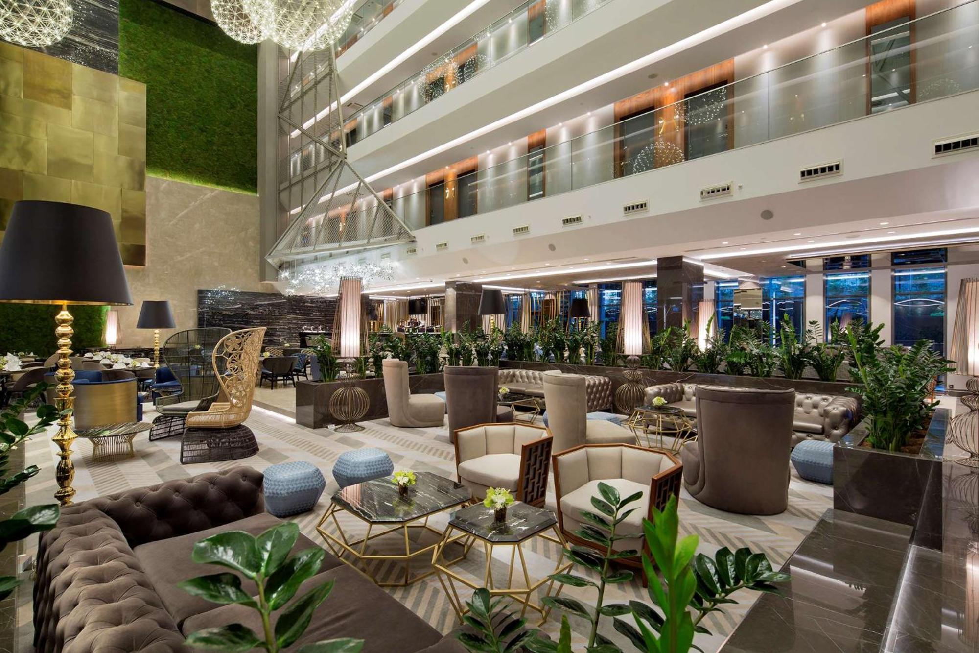 Doubletree By Hilton Istanbul - Piyalepasa Hotel Buitenkant foto